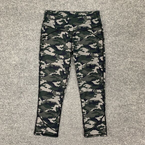 Fabletics Legging Womens XXS 2XS Moss Camo Lima Capri Lightweight Compression - Picture 2 of 13